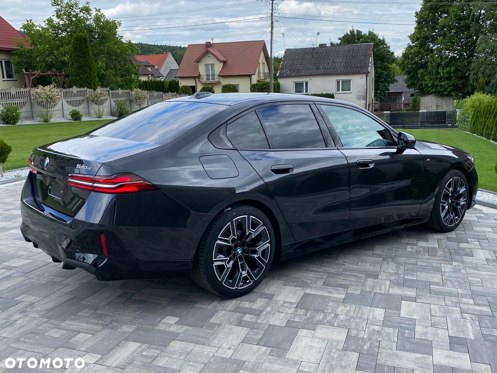 BMW Seria 5 520d xDrive - 17