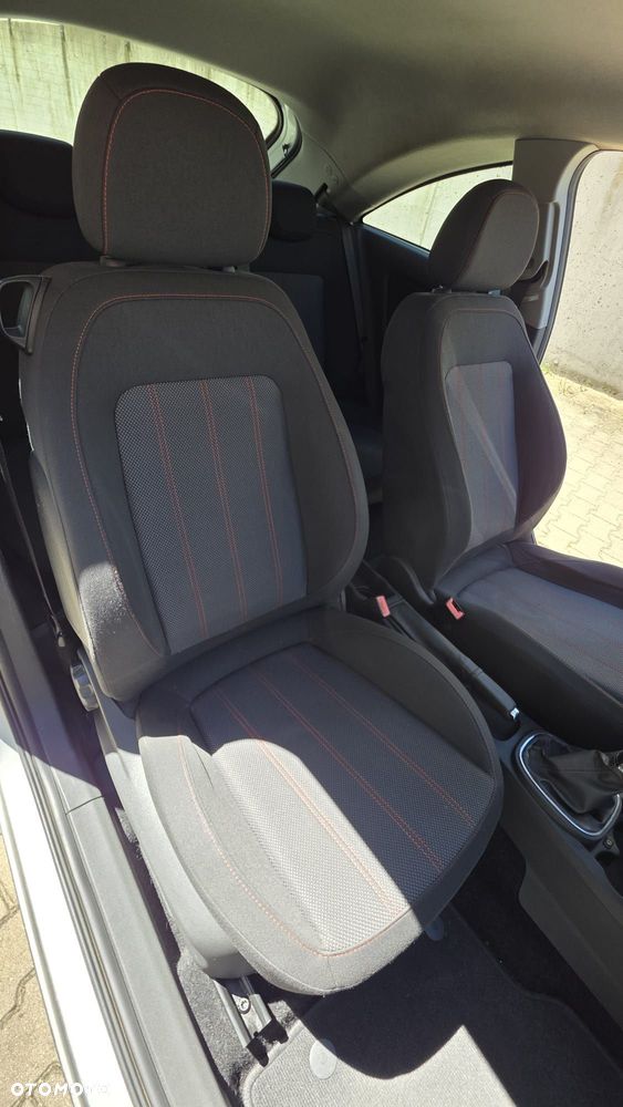 Opel Corsa 1.4 16V Sport - 7