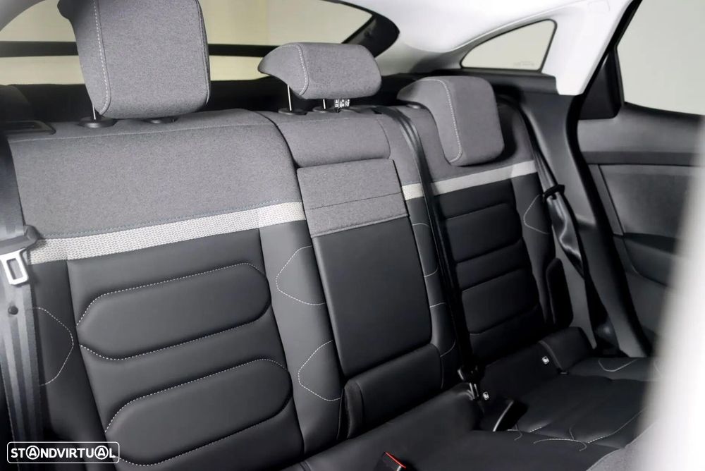 Citroën e-C4 50 kWh Shine - 21