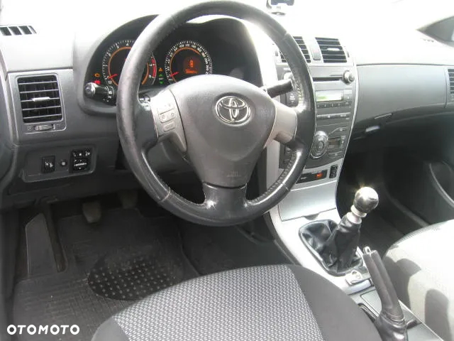 Toyota Corolla 1.6 Premium - 14