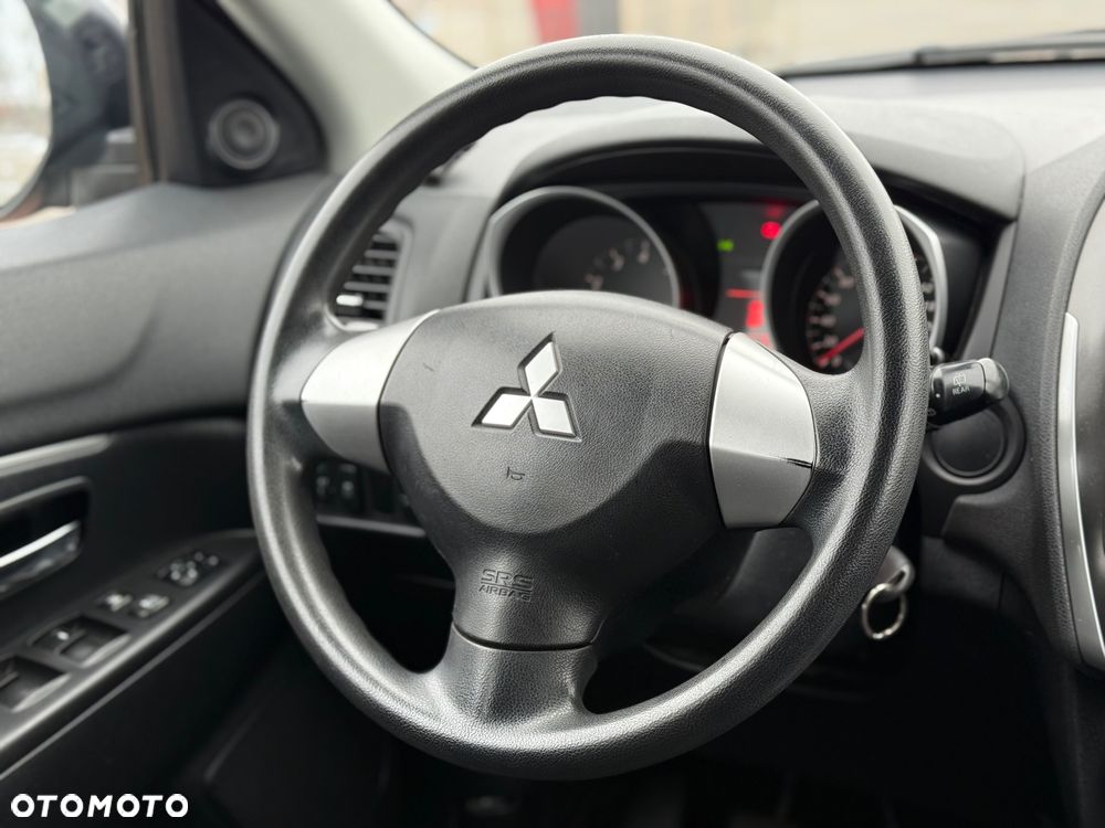 Mitsubishi ASX 1.6 2WD Inform - 36