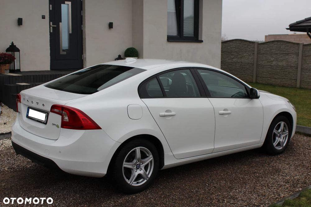 Volvo S60 DRIVe - 8