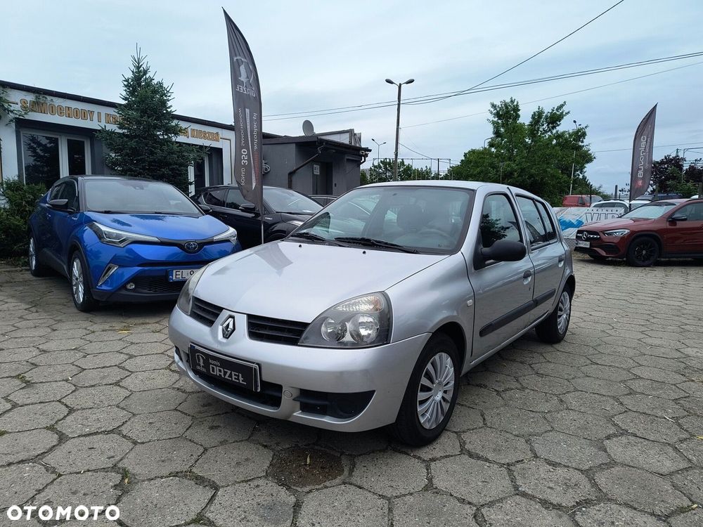 Renault Clio - 1