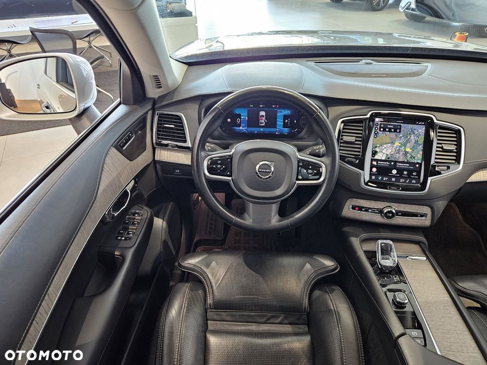 Volvo XC 90 - 12