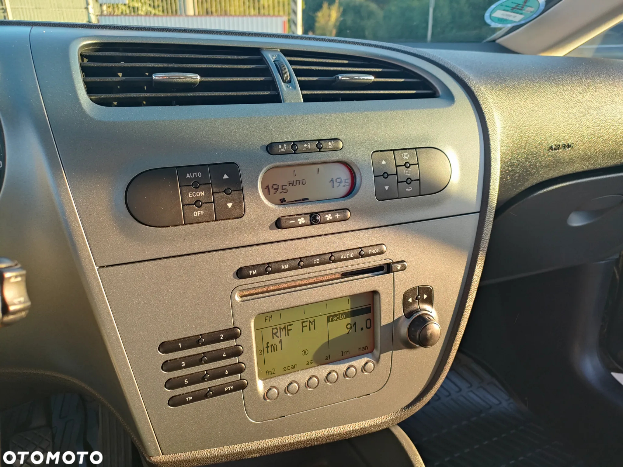 Seat Leon 1.6 Reference - 23