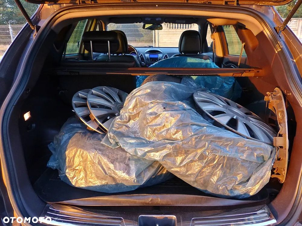 Hyundai ix35 2.0 4WD Premium - 12