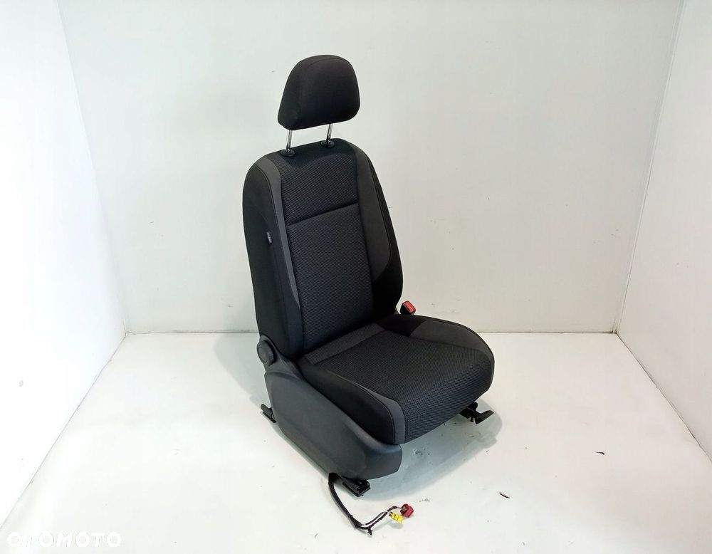 FOTEL PASAŻERA PRAWY VW TOURAN II 5T EUROPA - 1