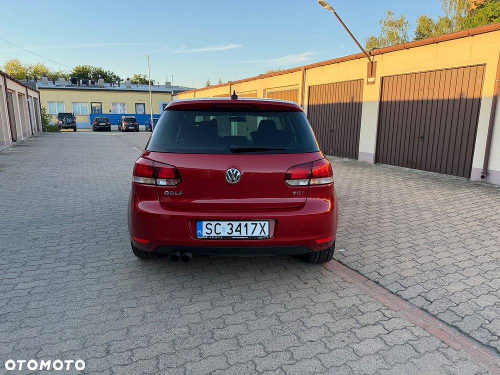 Volkswagen Golf - 4