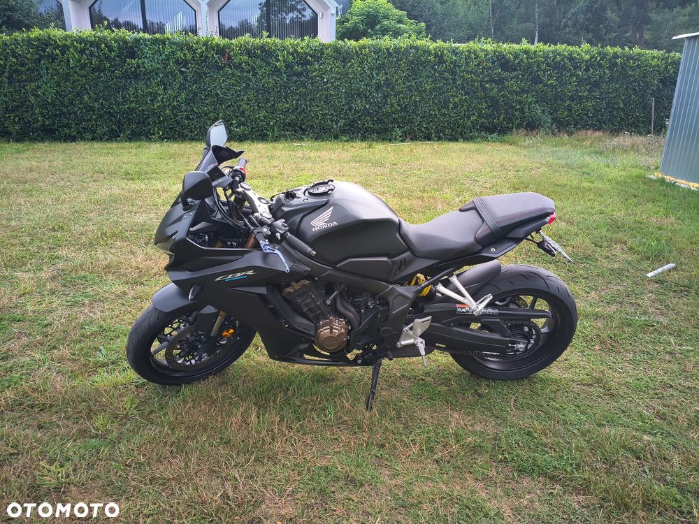 Honda CBR - 18