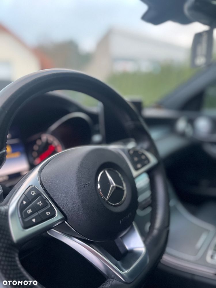 Mercedes-Benz Klasa C 450 AMG 4Matic 7G-TRONIC - 11