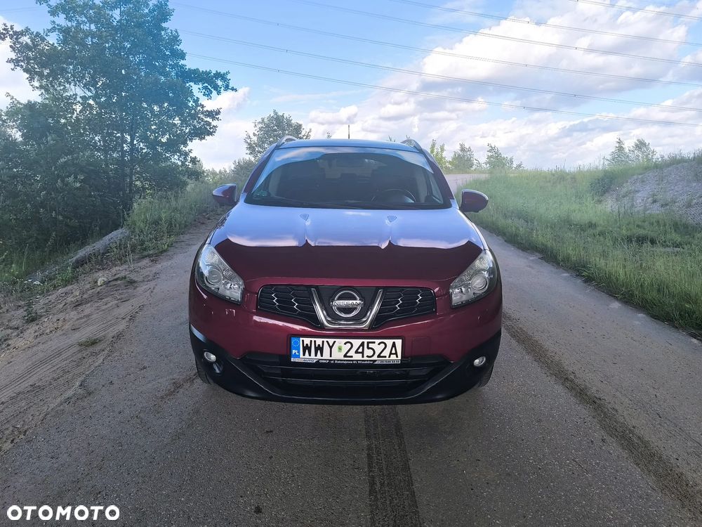 Nissan Qashqai 2.0 Tekna CVT - 2