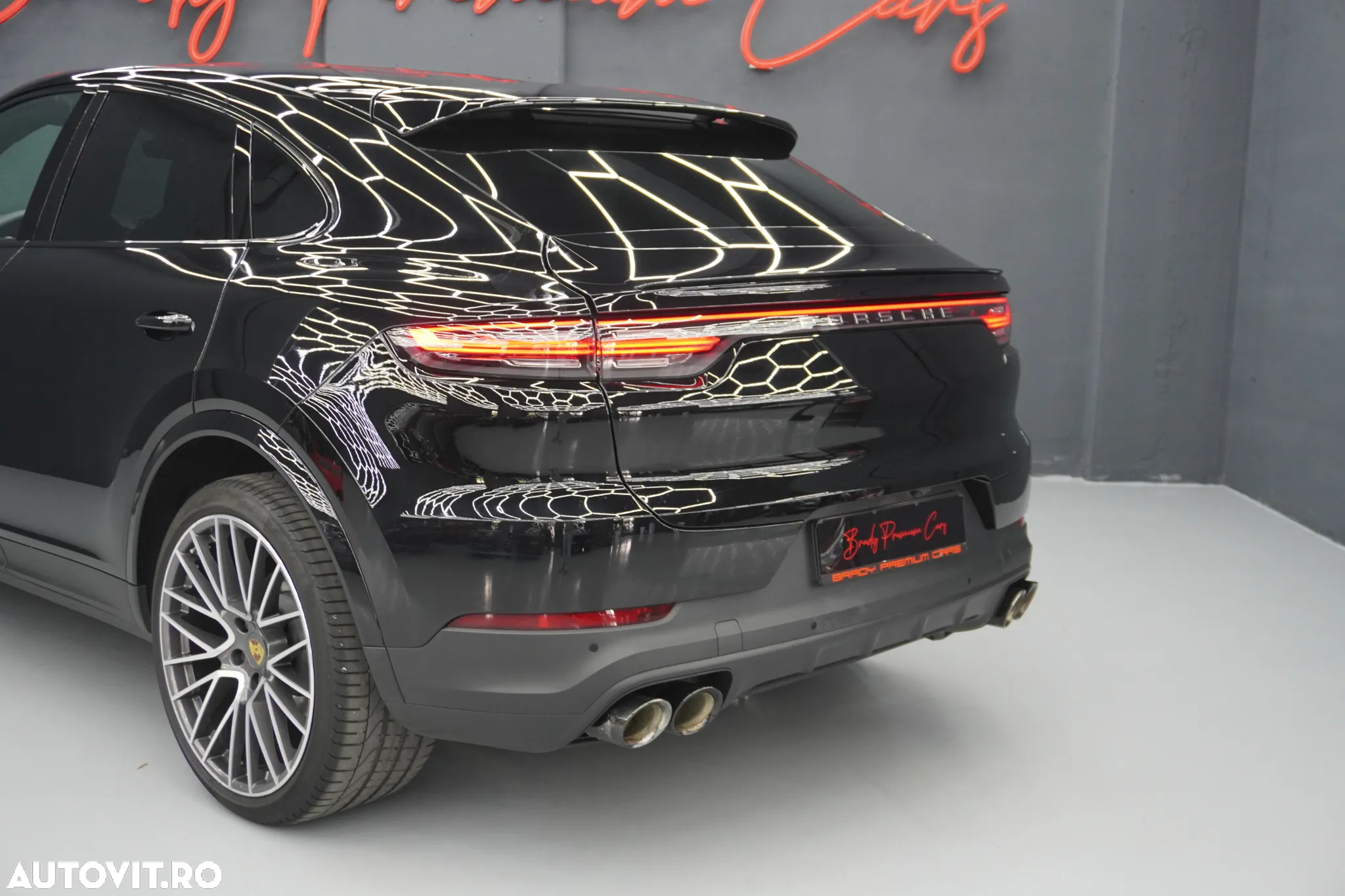 Porsche Cayenne Coupe - 22