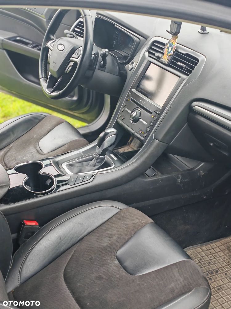 Ford Mondeo 2.0 TDCi Titanium PowerShift - 6