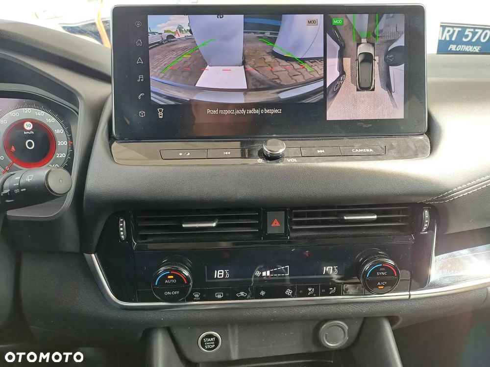 Nissan Qashqai 1.3 DIG-T mHEV N-Connecta Xtronic - 10