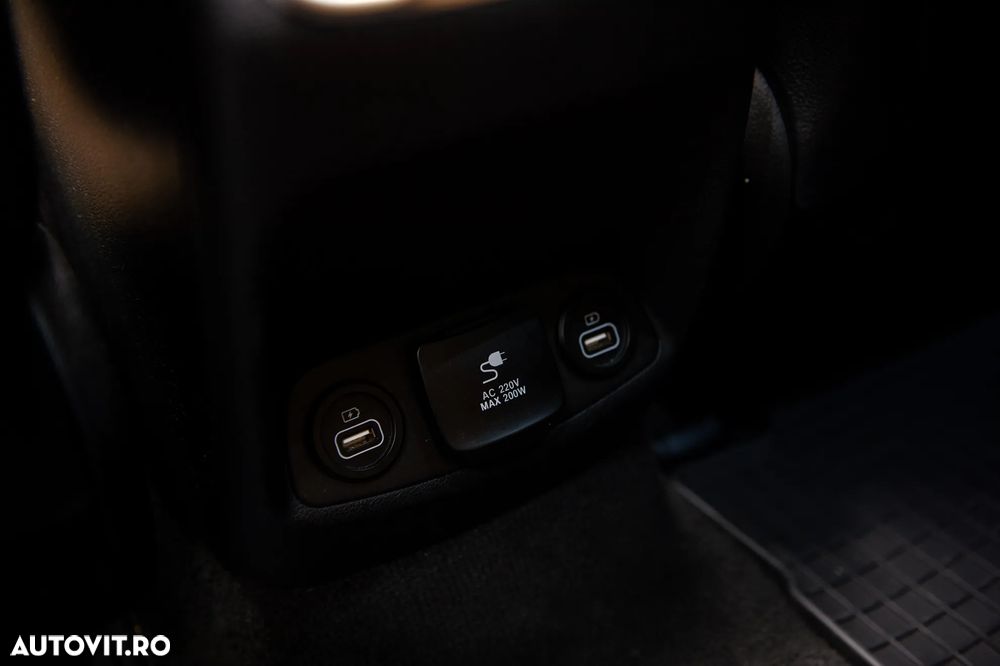 Hyundai Santa Fe - 35