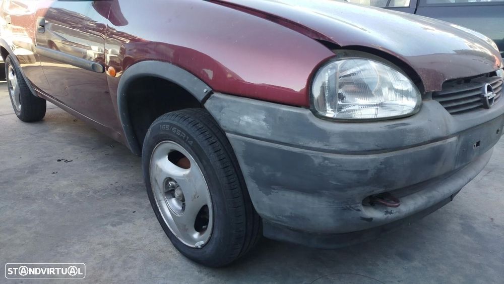 Pára-choques frente OPEL Corsa B - 3