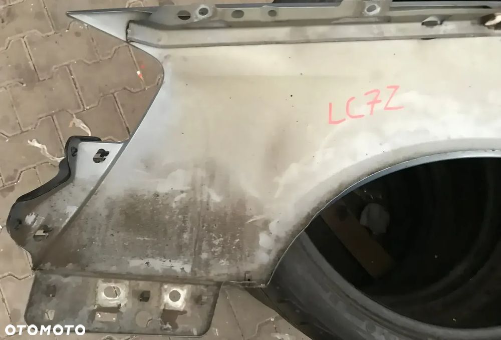VW Passat B6 3C 3C0 błotnik przód prawy LC7Z - 3