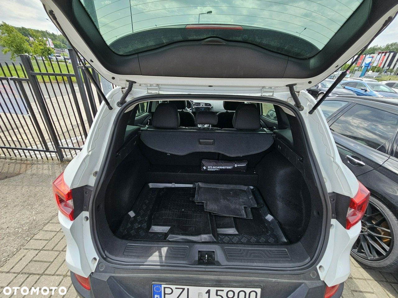 Renault Kadjar 1.2 Energy TCe Adventure - 25