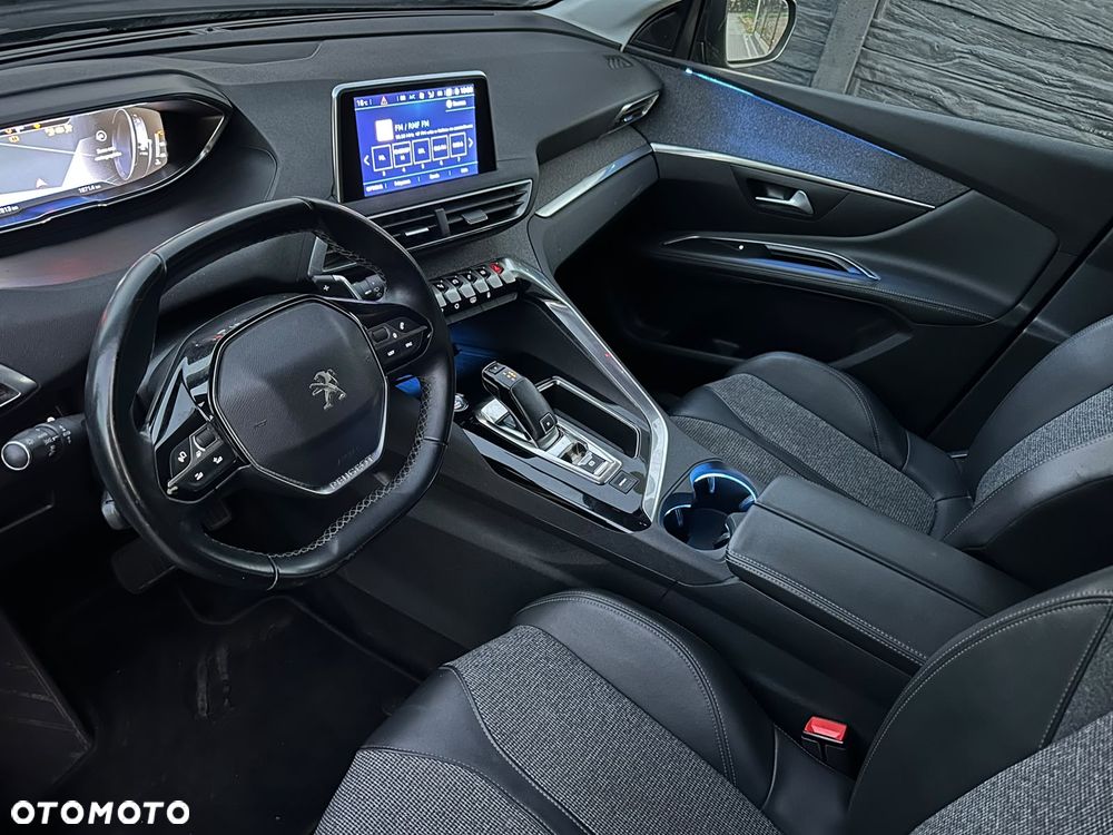 Peugeot 5008 BlueHDi 130 EAT8 Allure - 8