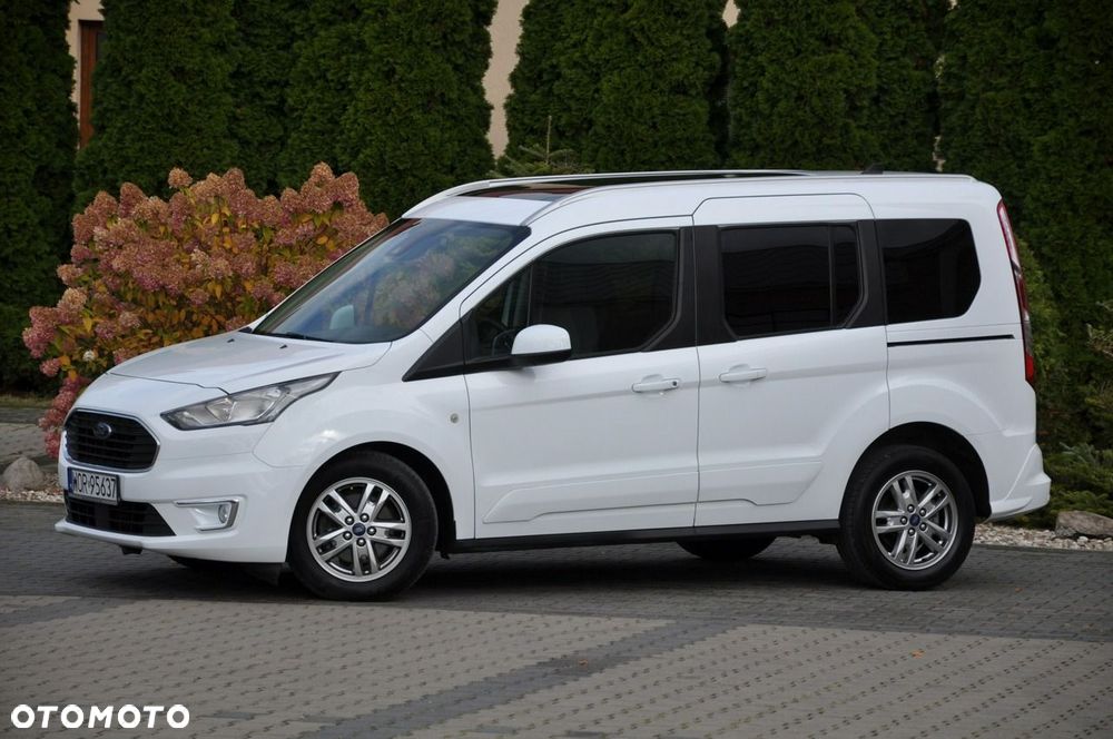 Ford Tourneo Connect 1.5 TDCi Start-Stop Titanium - 6