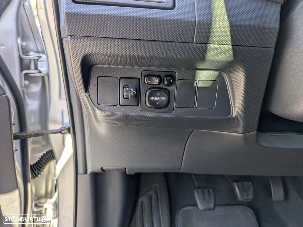 Toyota Auris 1.4 D-4D Comfort - 7