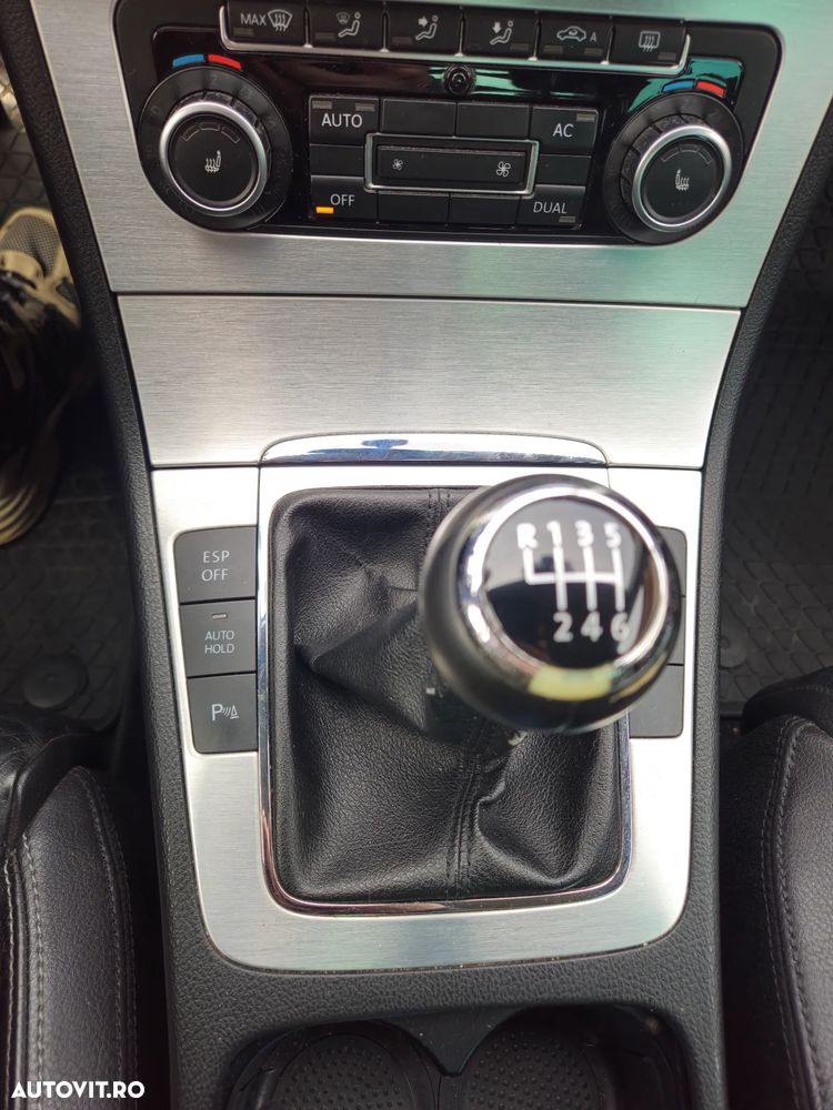 Volkswagen Passat CC - 14