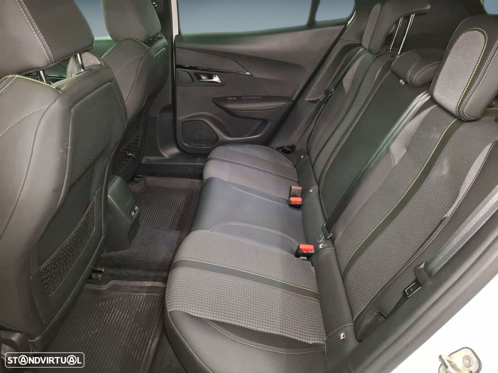 Peugeot 2008 1.2 PureTech GT Line - 14