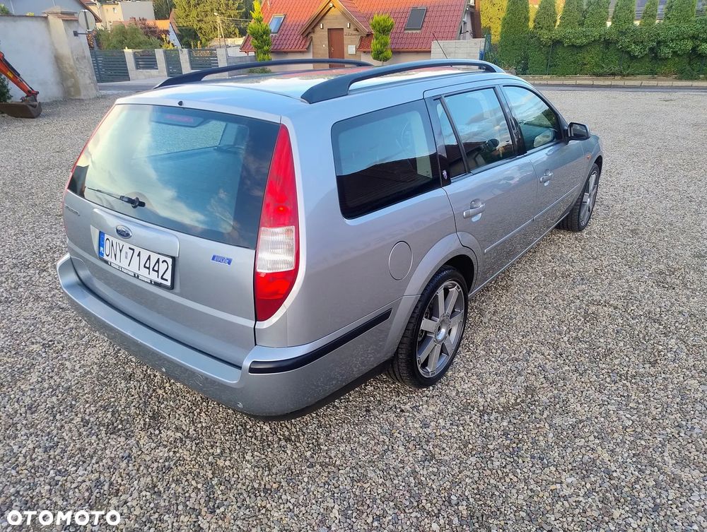 Ford Mondeo 2.0 Ghia - 6