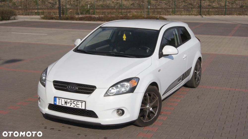 Kia Ceed 1.6 Crdi Comfort + - 3