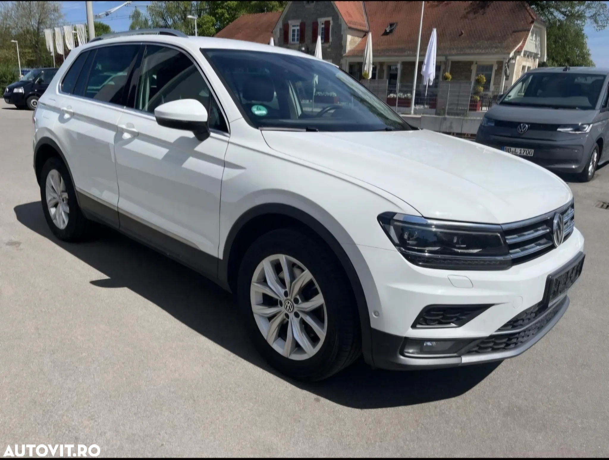 Volkswagen Tiguan 2.0 TDI 4Mot DSG Highline - 9
