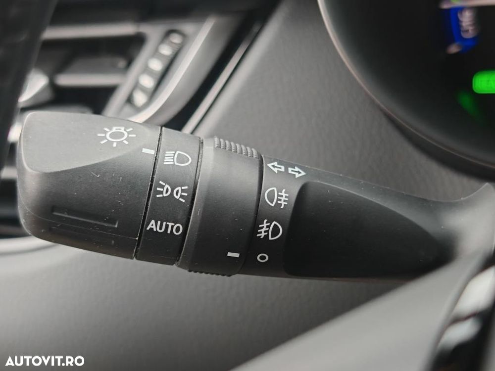 Toyota C-HR Hybrid Business-Edition - 24