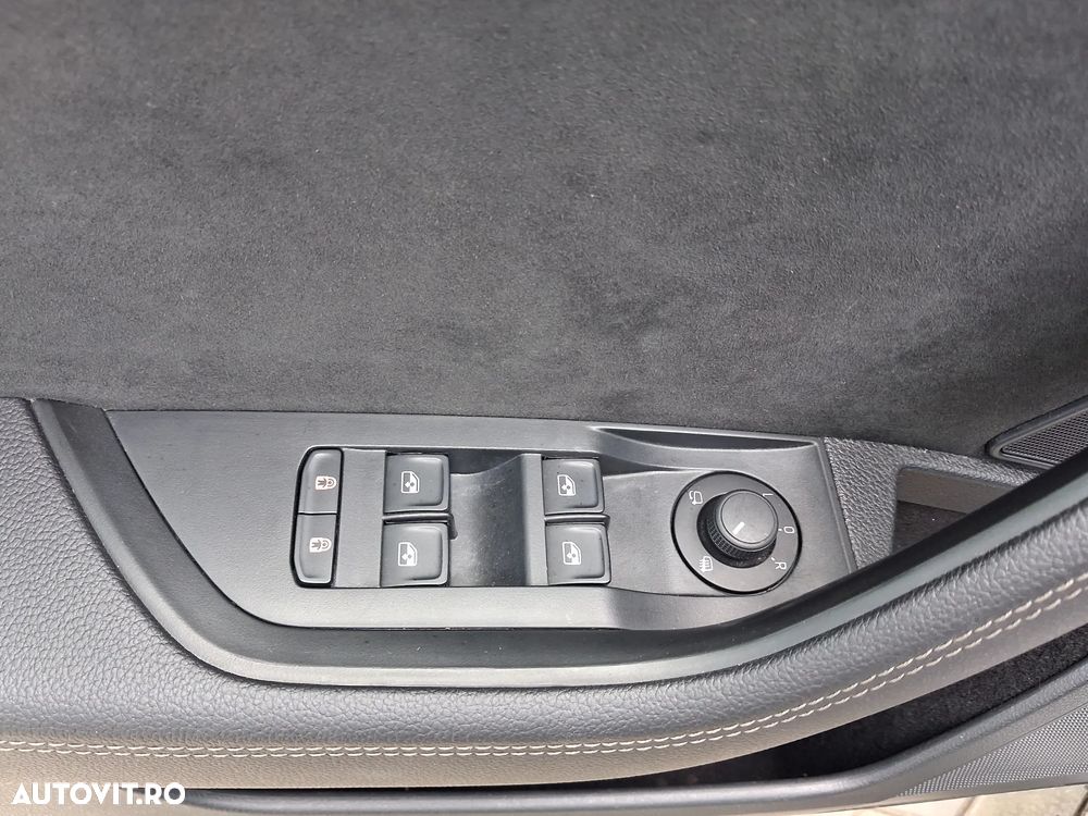 Skoda Superb 2.0 TDI 4X4 DSG Scout Final Edition - 12