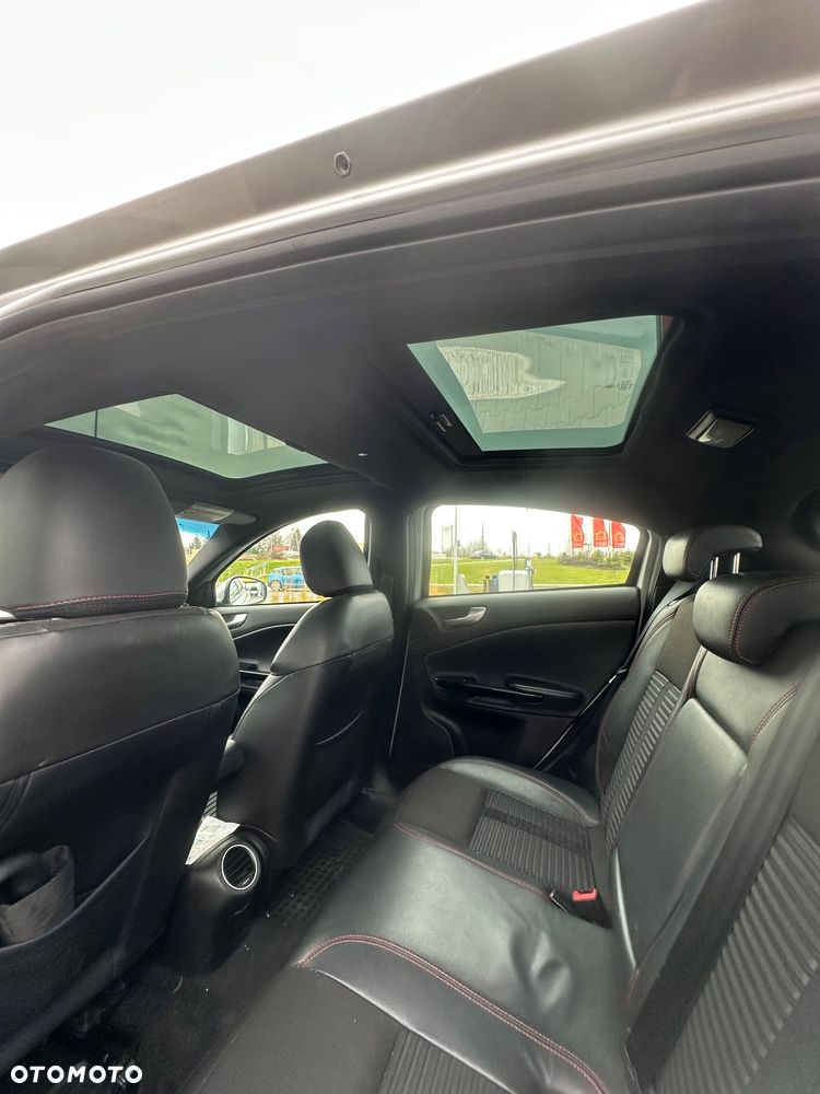 Alfa Romeo Giulietta 1.4 TB MultiAir Distinctive TCT - 26