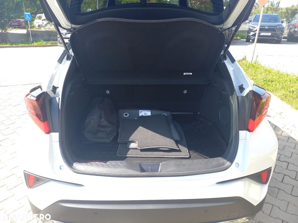 Toyota C-HR 2.0 HSD 184 CP 4x2 CVT C-lassy bi-tone - 9