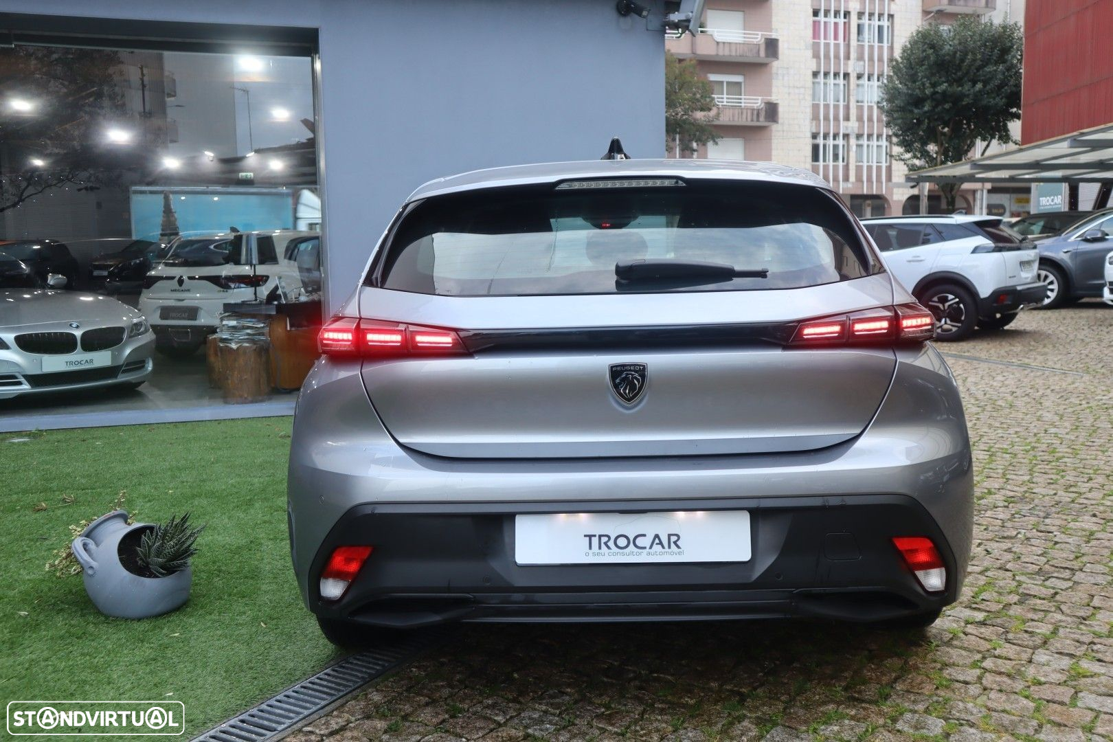 Peugeot 308 1.2 PureTech Active Pack - 12