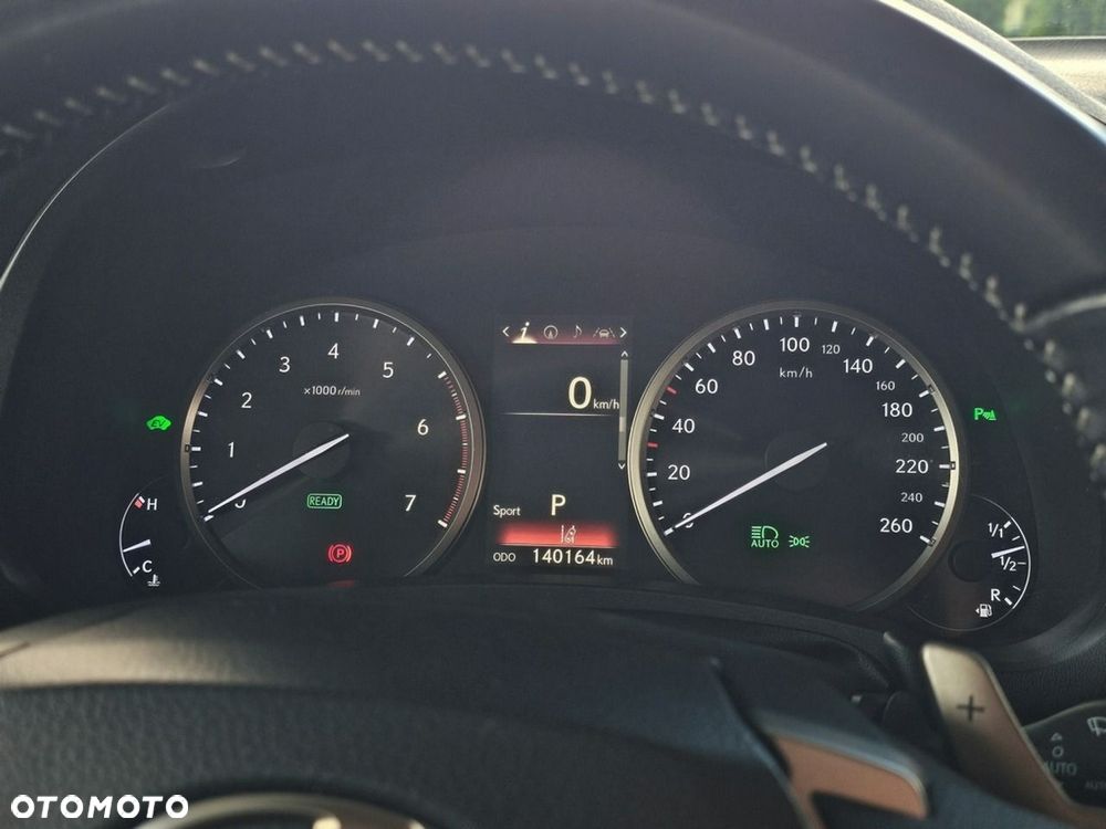 Lexus NX 300h Business Edition AWD - 18