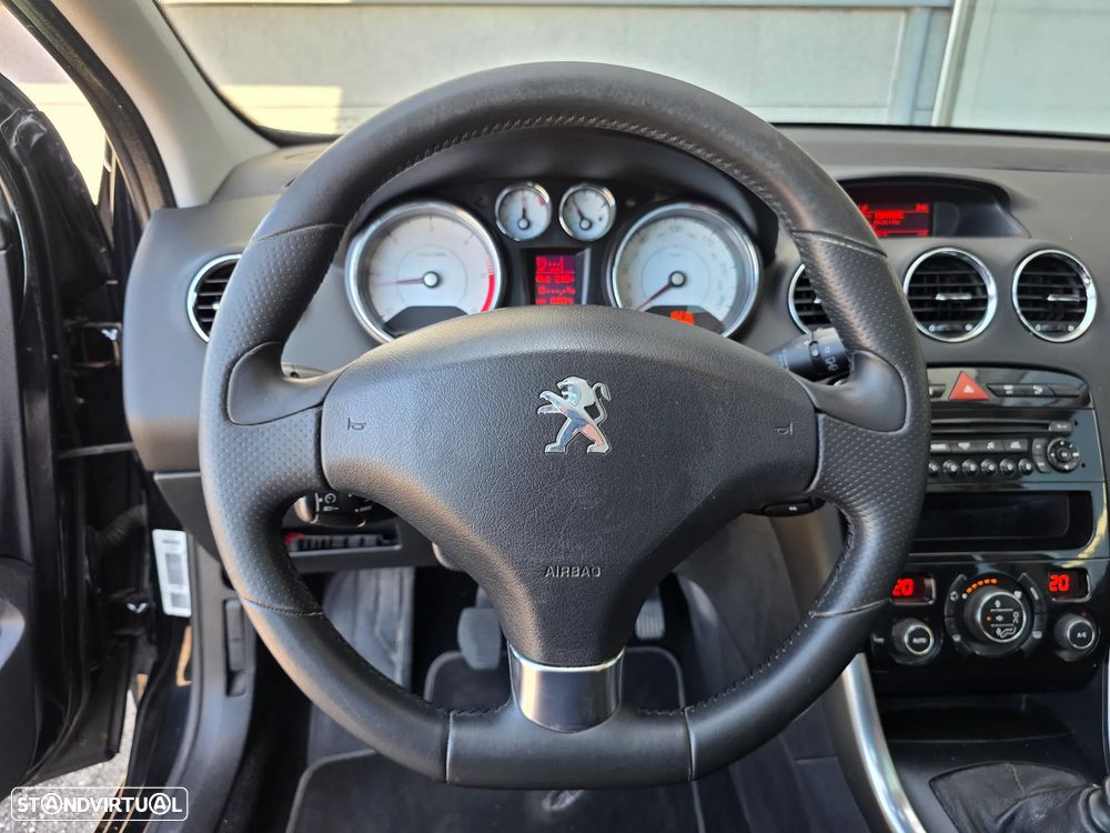 Peugeot 308 1.6 e-HDi Sportium CVM6 - 12