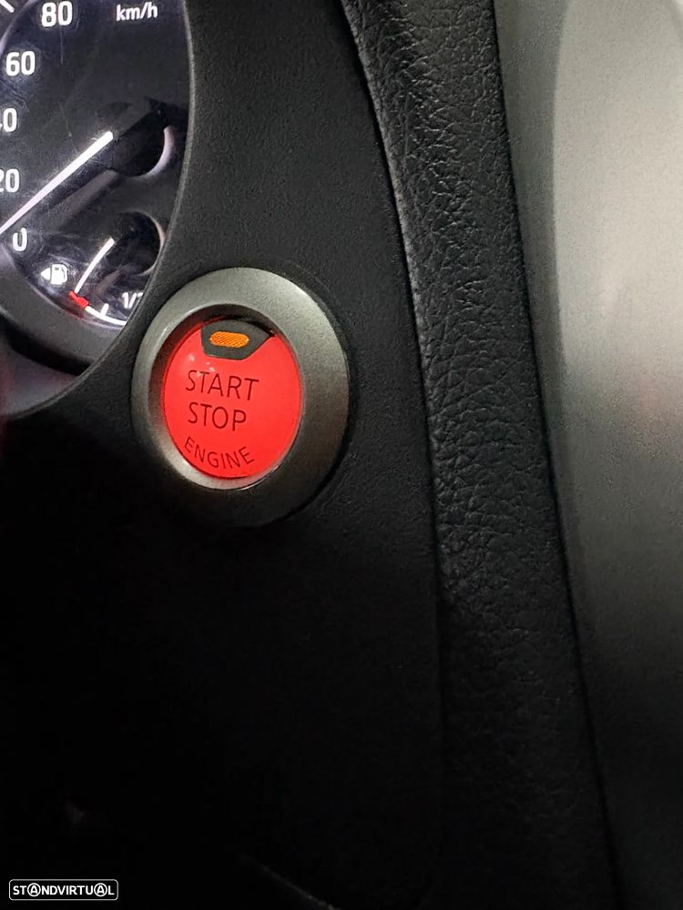 Nissan Navara 2.3 dCi CD 4WD Tekna AT - 27