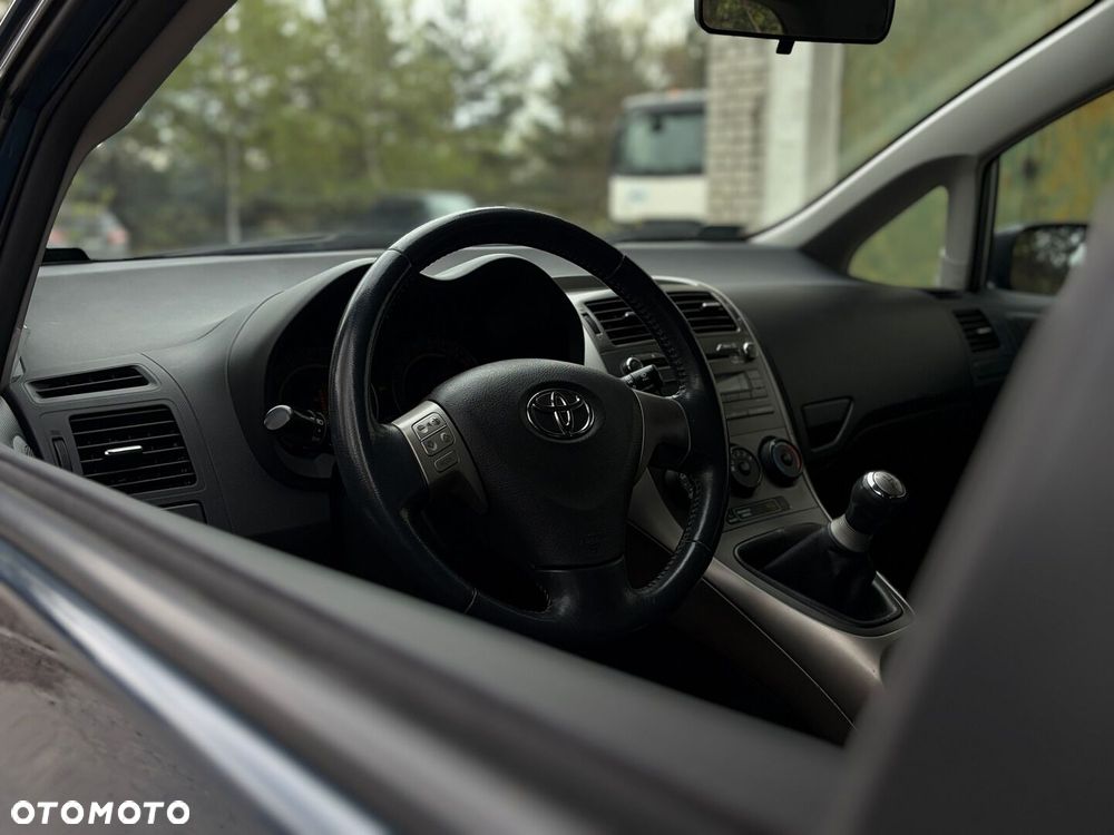 Toyota Auris 1.6 VVT-i Luna - 17