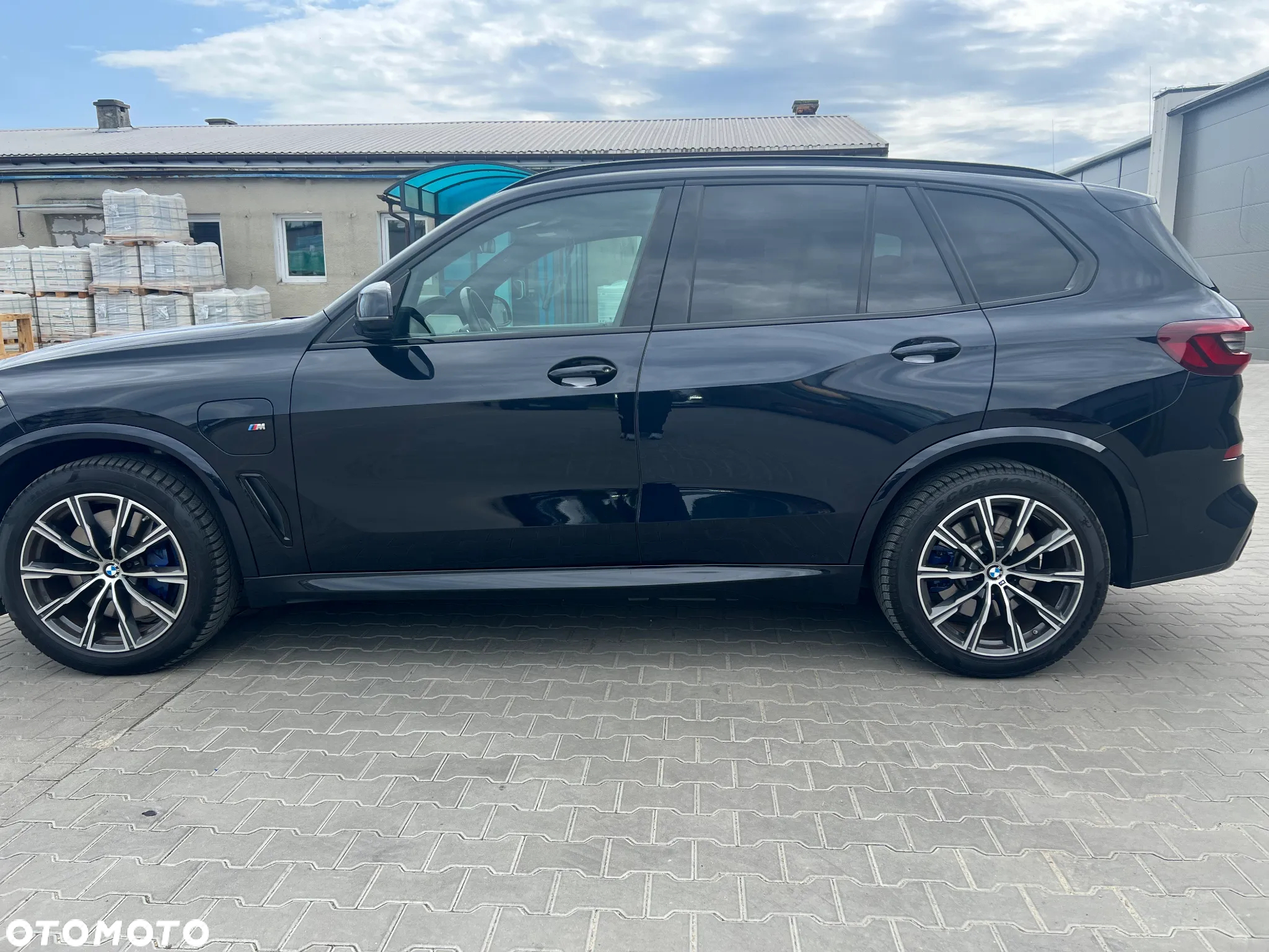 BMW X5 xDrive45e - 25