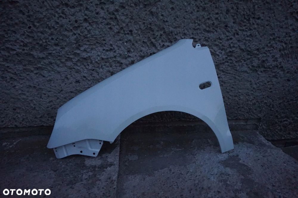 BŁOTNIK PRZÓD LEWY VW POLO 9N OKULAR LB9A 01/05r - 4