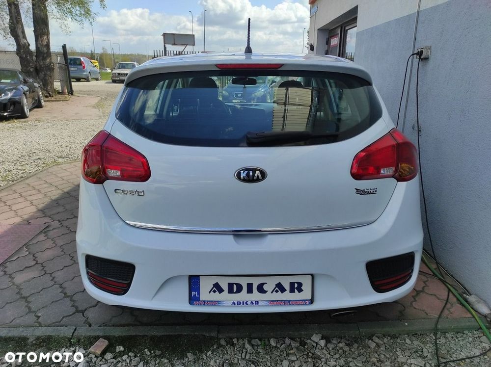 Kia Ceed - 5