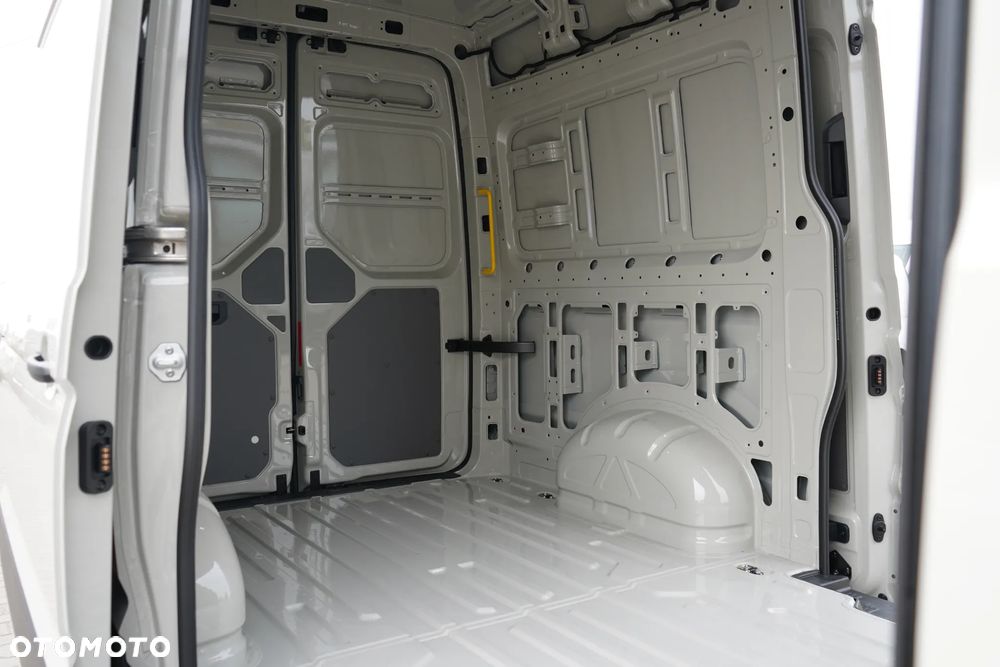 Volkswagen Crafter 35 - 15