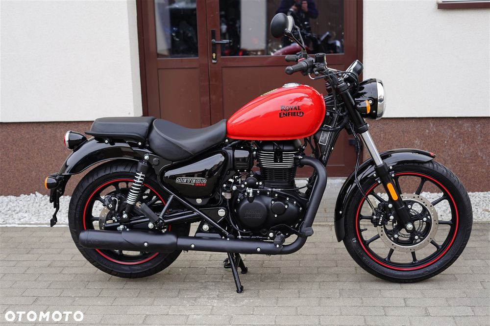 Royal Enfield Meteor - 3