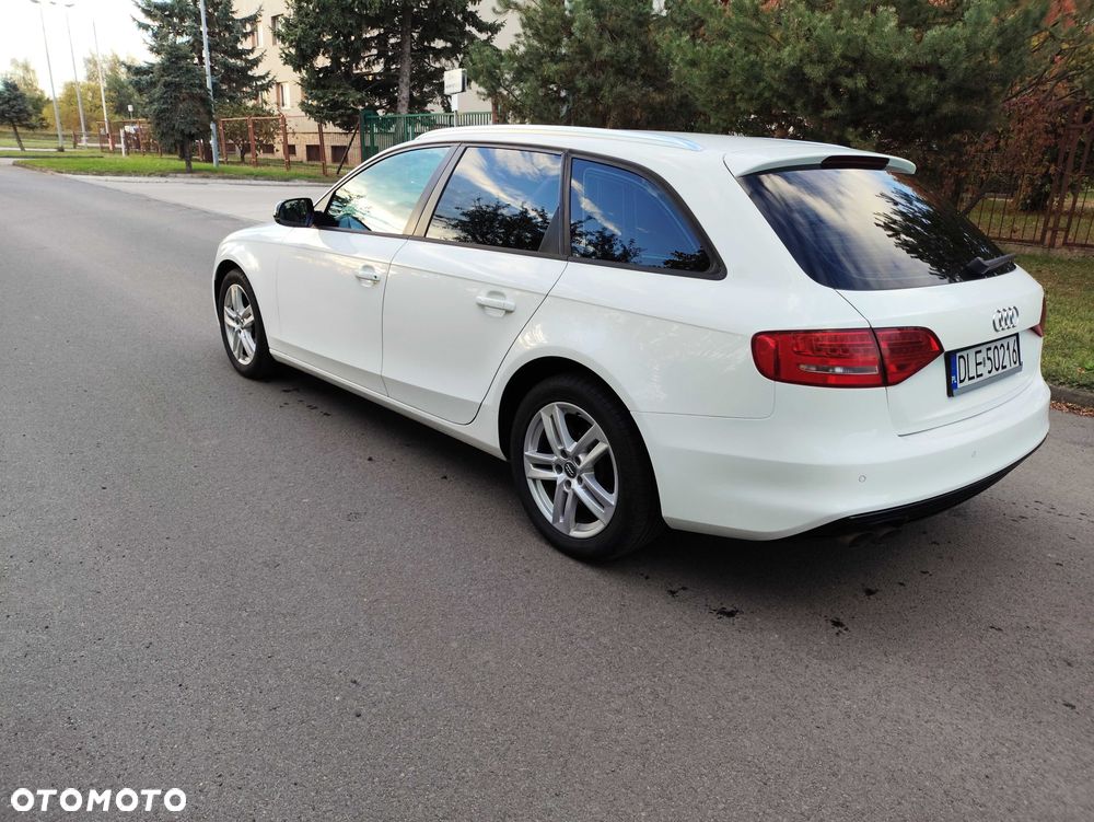 Audi A4 Avant - 6