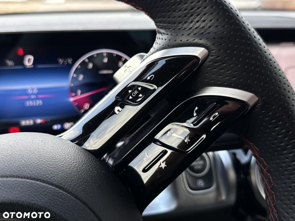 Mercedes-Benz GLB - 20