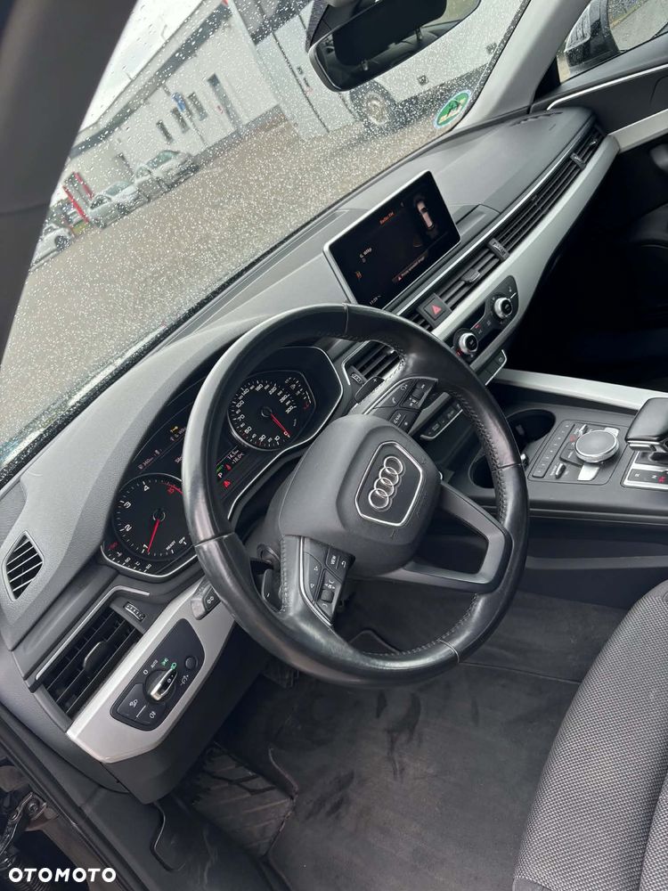 Audi A4 Avant 2.0 TDI ultra S tronic design - 6