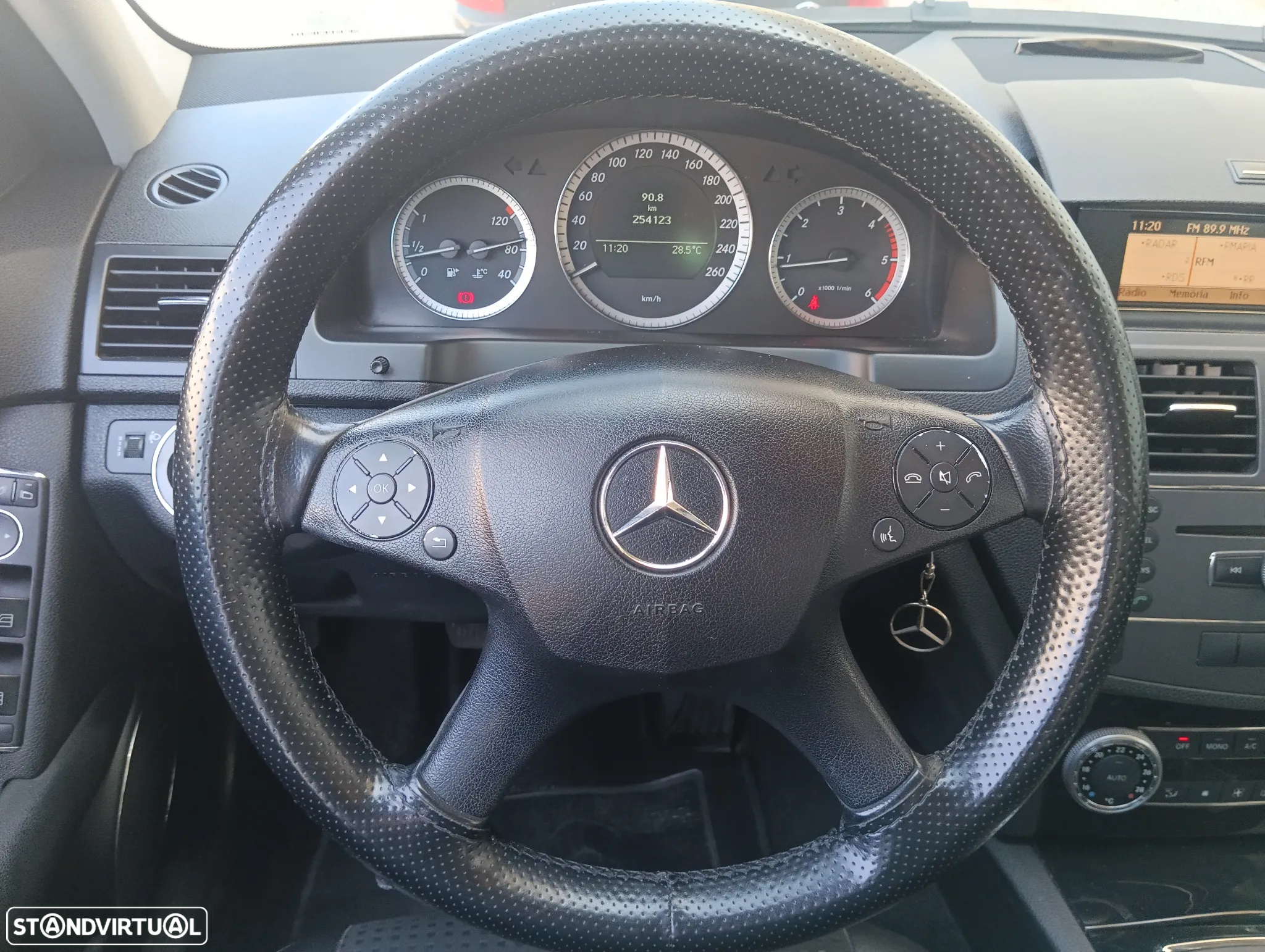 Mercedes-Benz C 200 CDi Avantgarde BlueEfficiency - 9