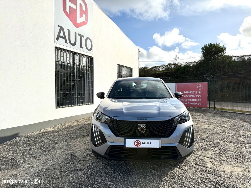 Peugeot 2008 1.2 PureTech Style - 4