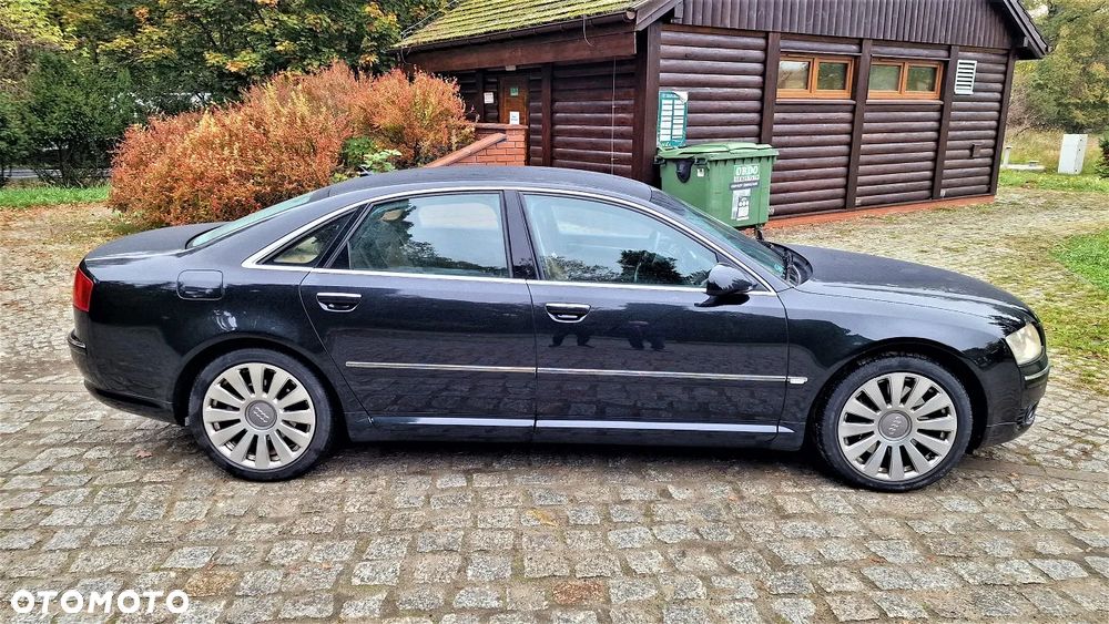Audi A8 2007 photo 2